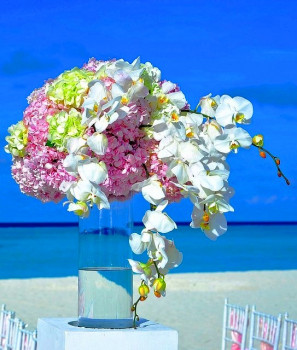asztali virág dekoráció rendezvény dekoráció esküvői dekoráció